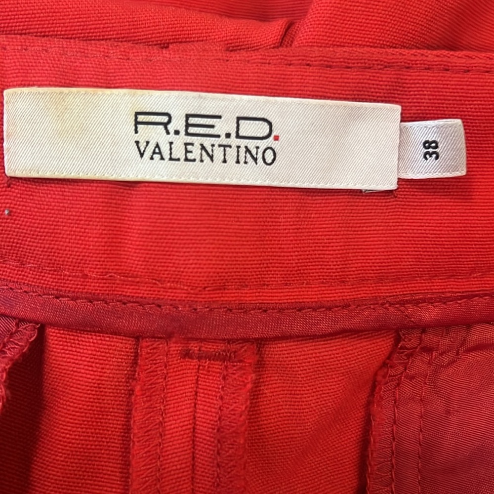 VALENTINO RED - Picture 3 of 10